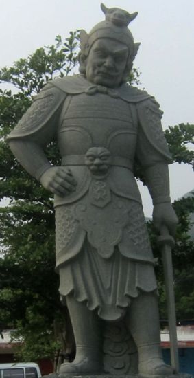 Китайский полководец. Кит. скульптура. Гонконг.  Фото Лимарева В.Н. 